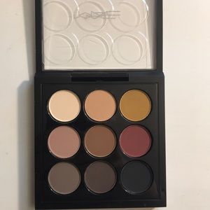 Mac eyeshadow palette